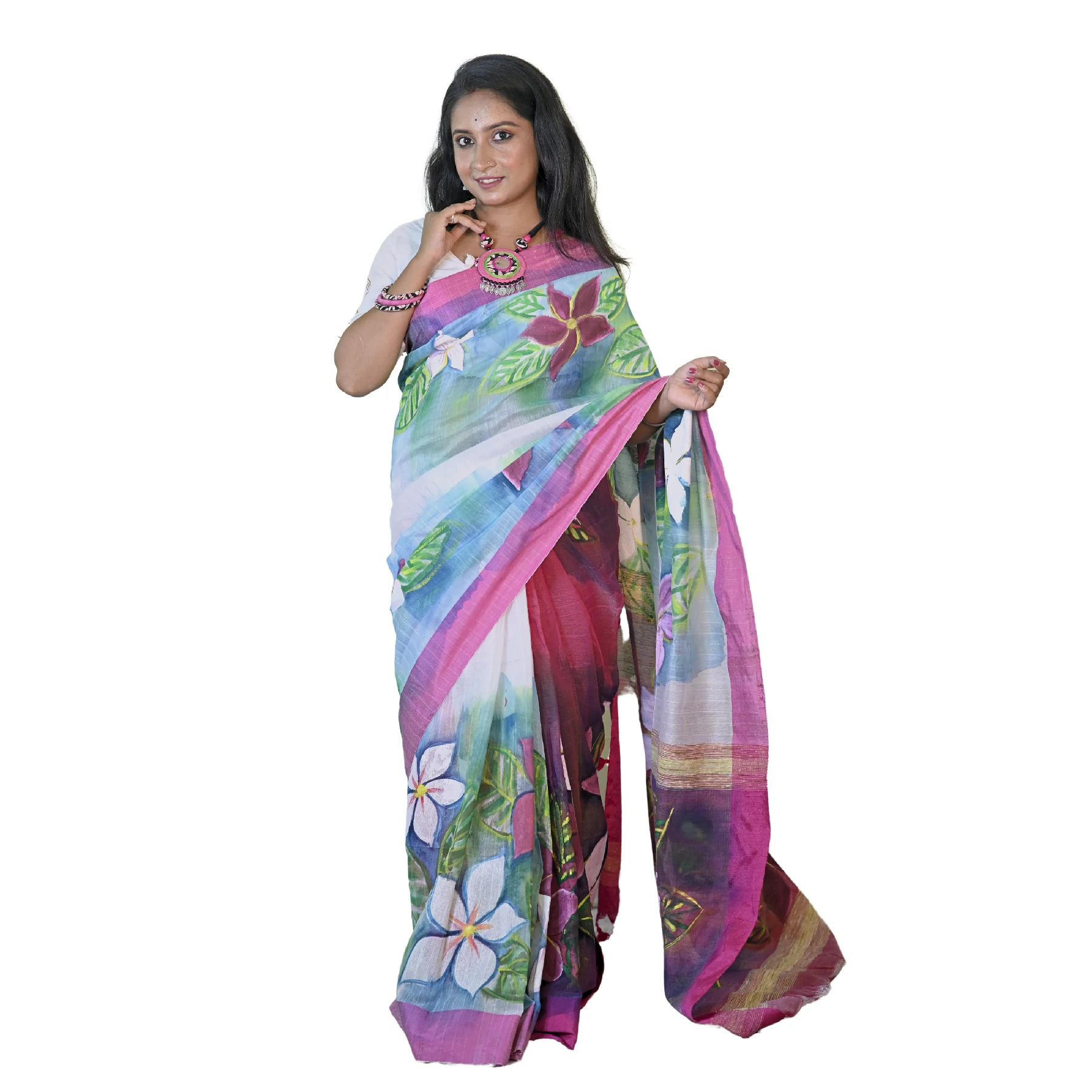 1727333227_Nayantara fuler design sari.webp